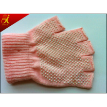 Coton rose, gants de travail
